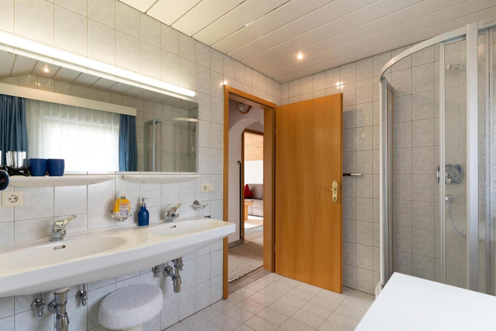 Haus Anemone Apartment Seefeld in Tirol Phòng bức ảnh